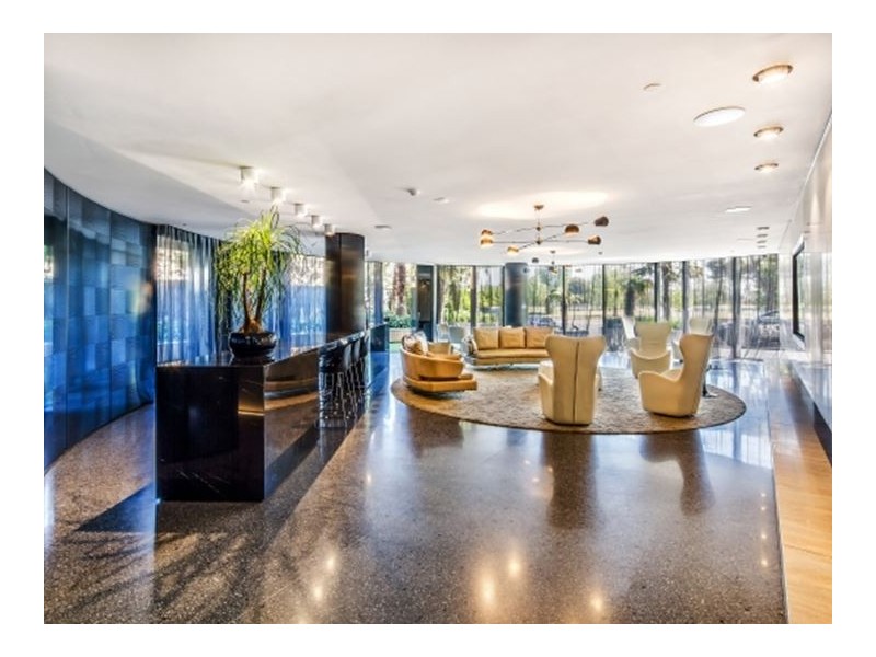 209/74 Queens Road, Melbourne VIC 3004