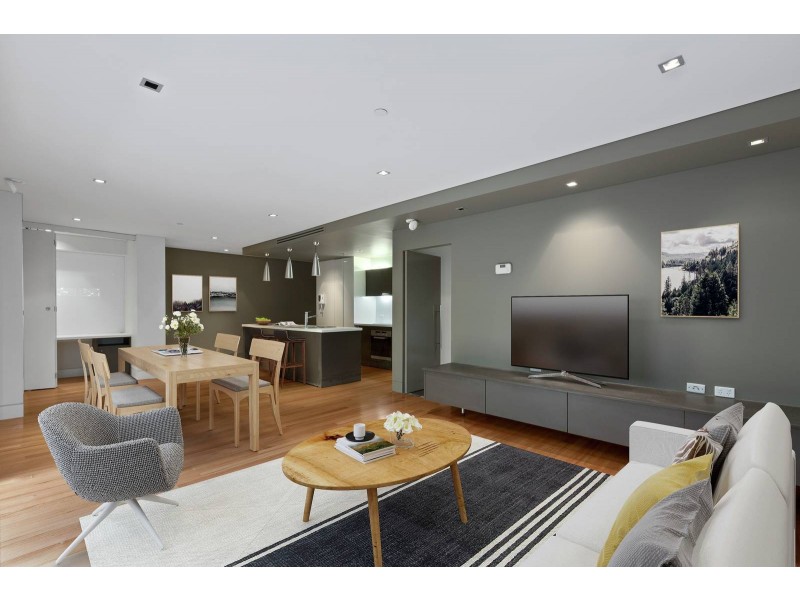 10/327 Dandenong Road, Prahran VIC 3181