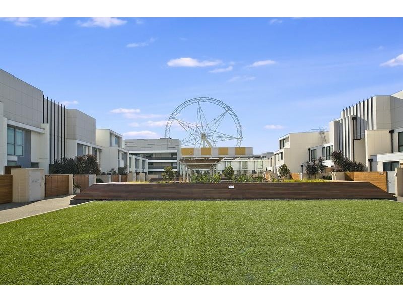 247/9 Wharf Street, Docklands VIC 3008