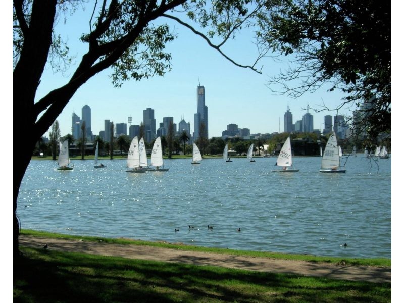 108/15 Queens Road, Melbourne VIC 3004