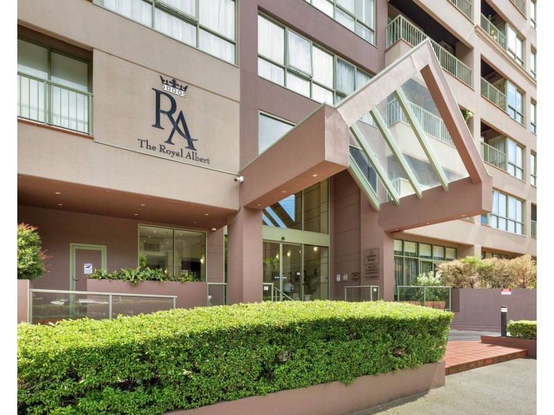 108/15 Queens Road, Melbourne VIC 3004