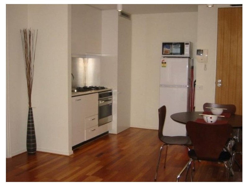 30/12 Fitzroy Street, St Kilda VIC 3182