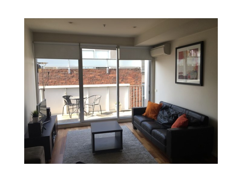 30/12 Fitzroy Street, St Kilda VIC 3182