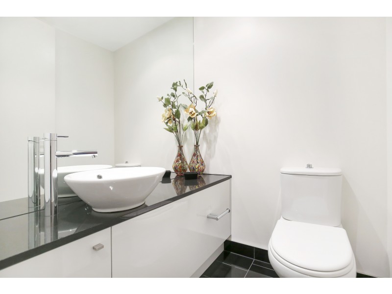 5603/7 Riverside Quay, Southbank VIC 3006