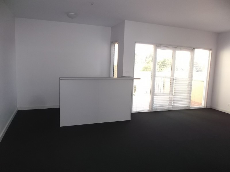 40/1 Gatehouse Drive, Kensington VIC 3031