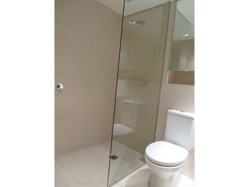 G09/279 Wellington Parade South, East Melbourne VIC 3002