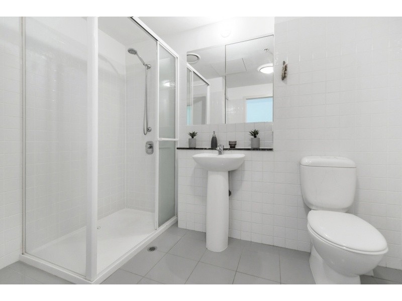1411/250 Elizabeth Street, Melbourne VIC 3000