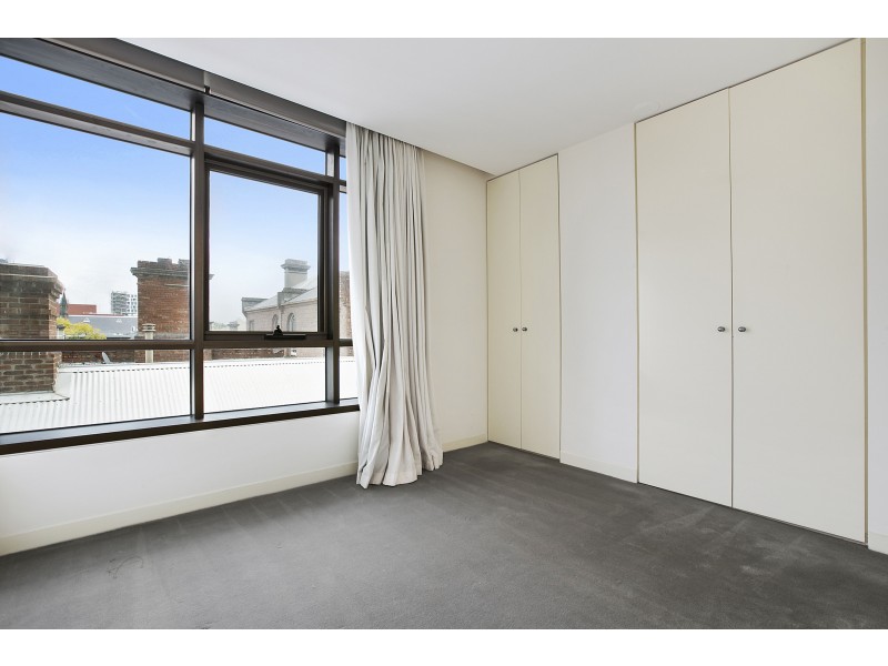 32/1 Queensberry Street, Carlton VIC 3053