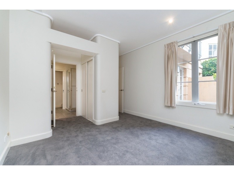 9/1 Wellington Crescent, East Melbourne VIC 3002