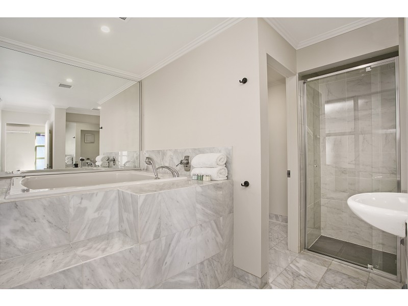 13 Punch Lane, Melbourne VIC 3000