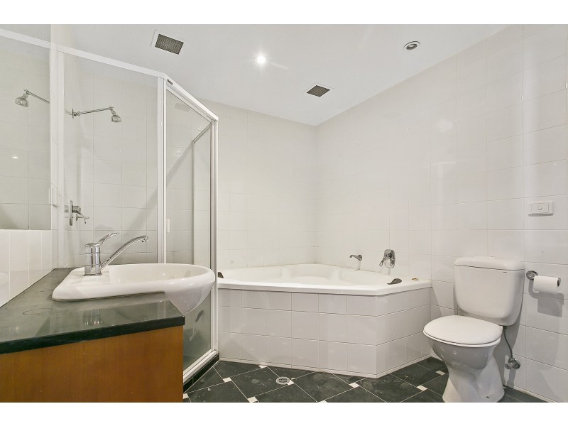 32/30 Russell Street, Melbourne VIC 3000