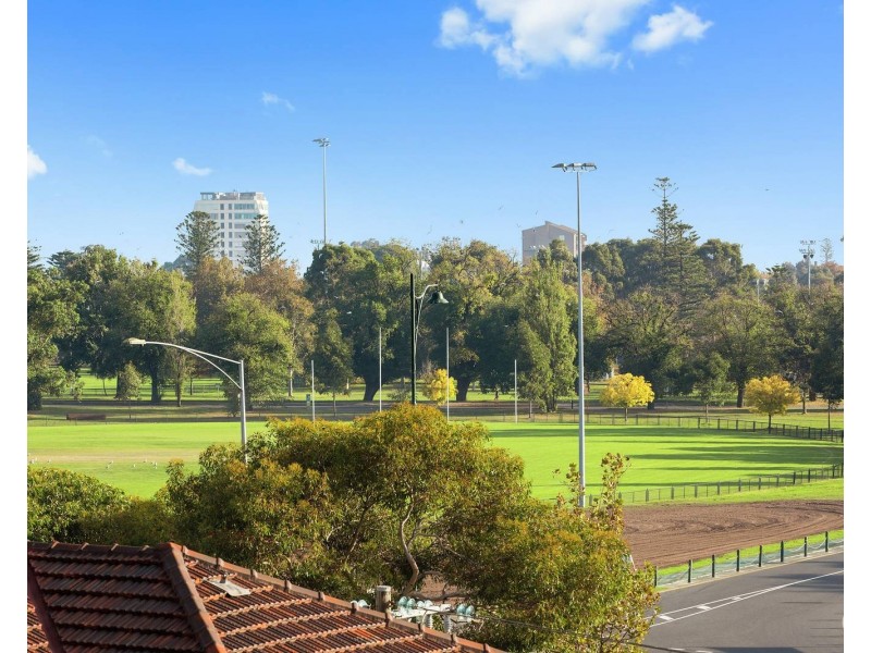 408/74 Queens Road, Melbourne VIC 3004