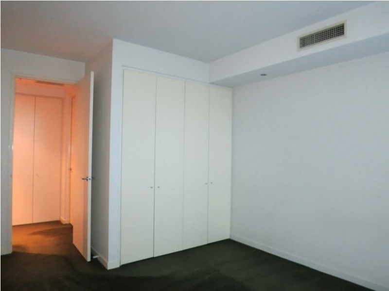 1002A/582 St Kilda Road, Melbourne VIC 3000