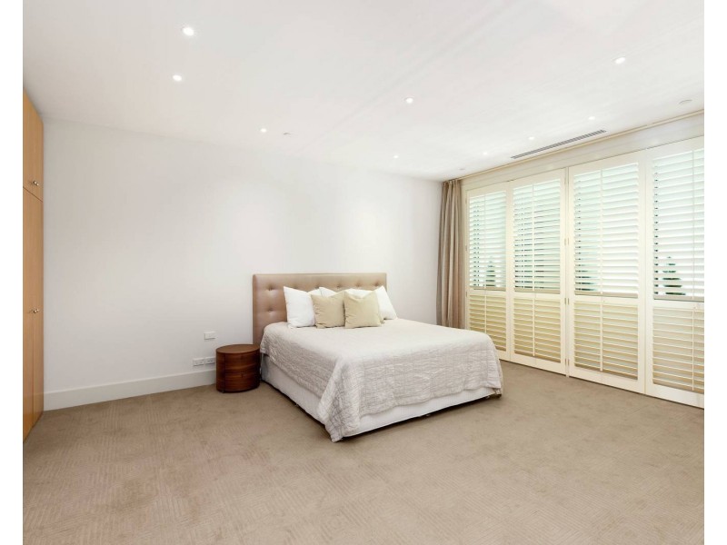 201 Collins Street, Melbourne VIC 3000