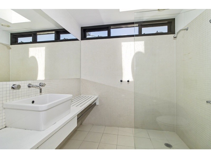 310 Esplanade East, Port Melbourne VIC 3207