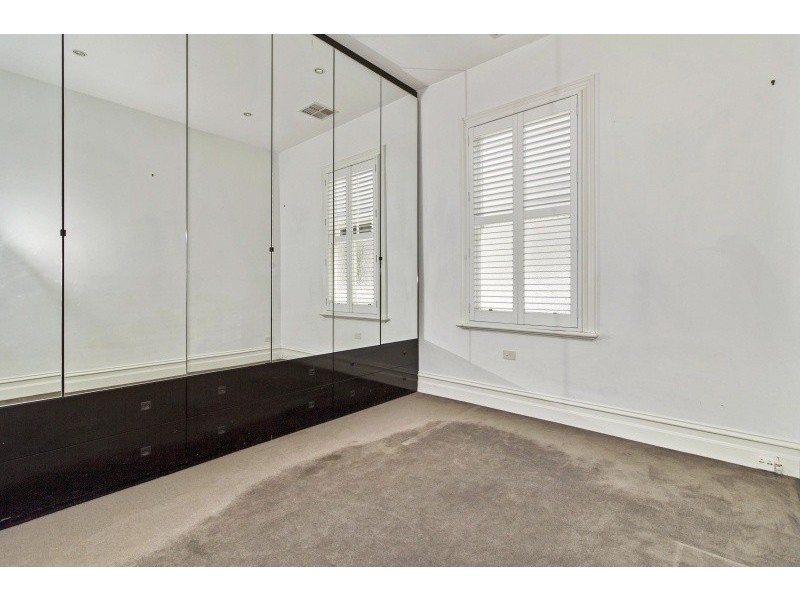 310 Esplanade East, Port Melbourne VIC 3207