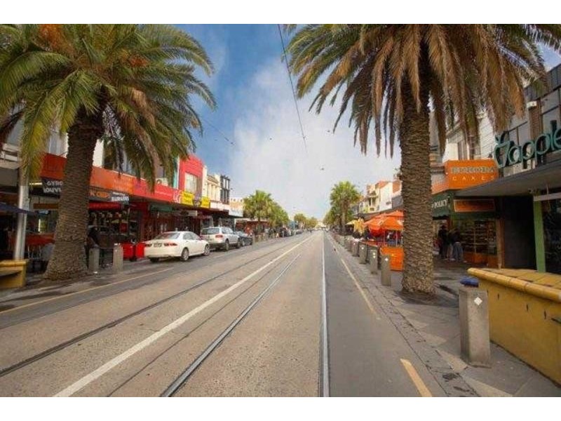 4/220 Barkly Street, St Kilda VIC 3182