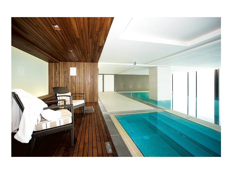 202/150 Clarendon Street, East Melbourne VIC 3002