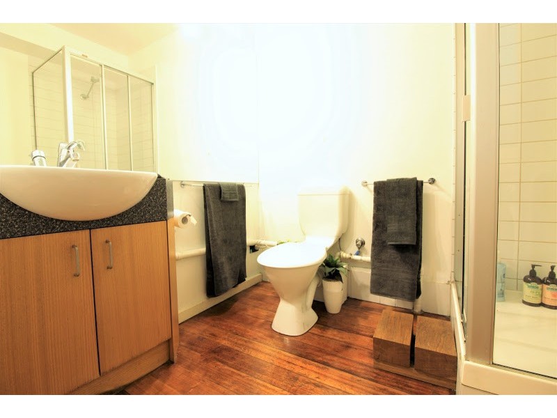 1B/353 Flinders Lane, Melbourne VIC 3000