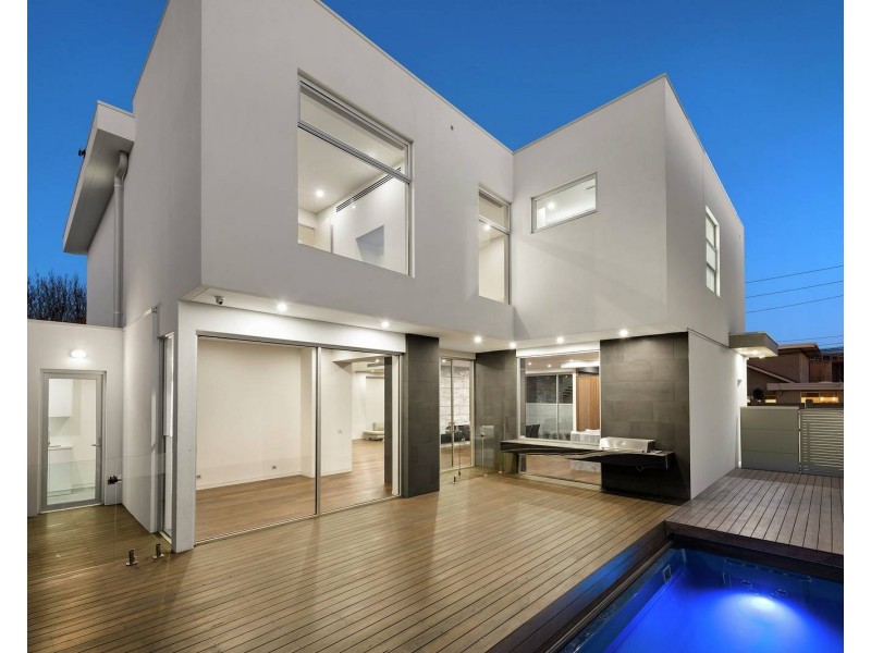 137 Bambra Road, Caulfield VIC 3162