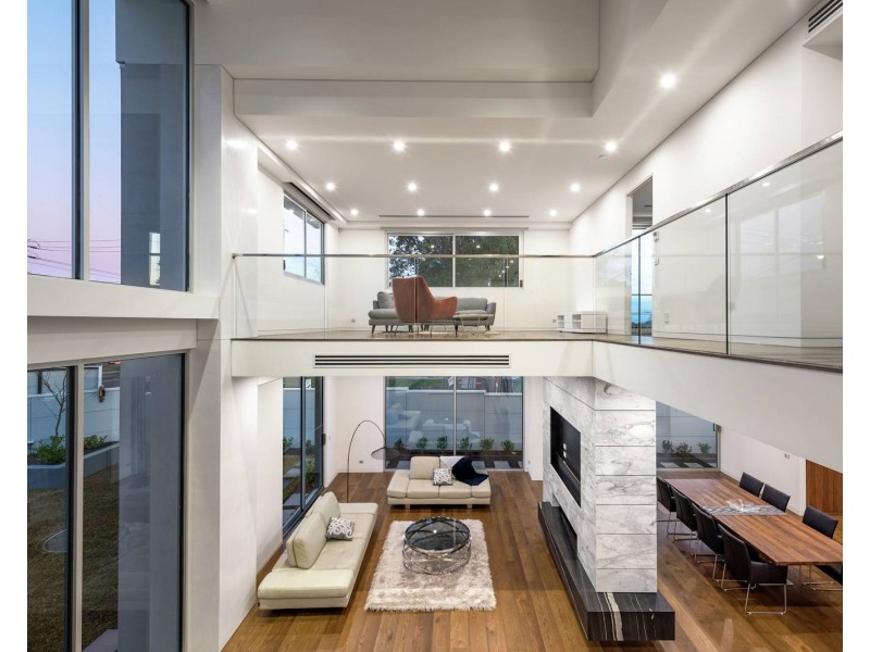 137 Bambra Road, Caulfield VIC 3162