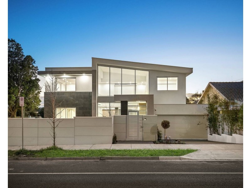 137 Bambra Road, Caulfield VIC 3162