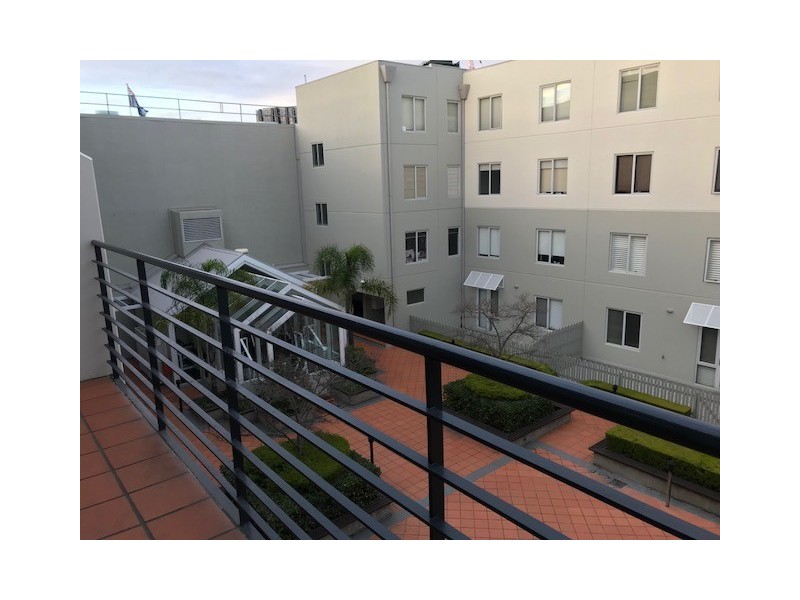 13/16 Courtney Street, North Melbourne VIC 3051