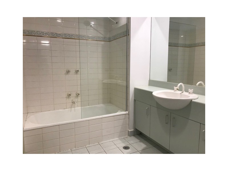 13/16 Courtney Street, North Melbourne VIC 3051