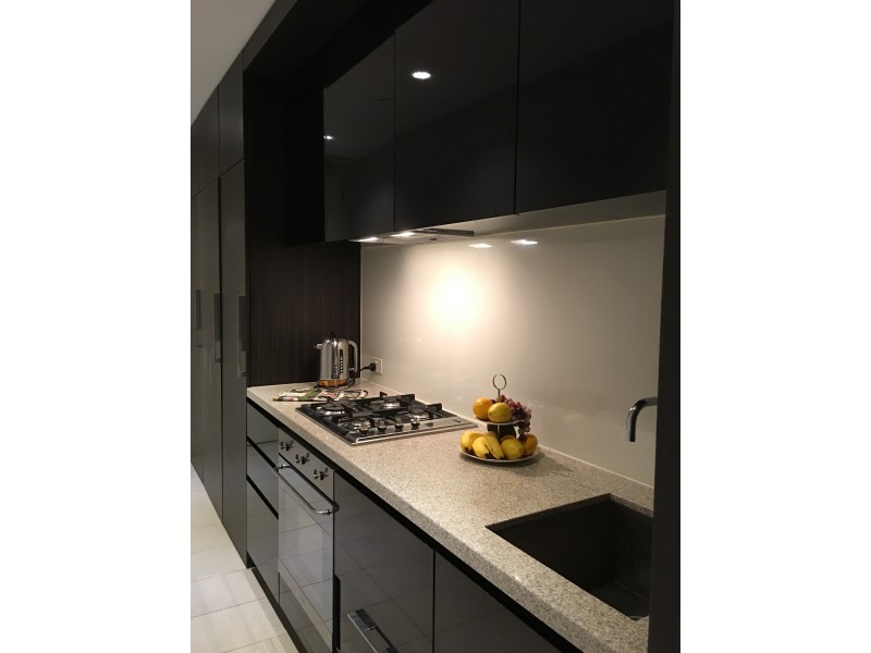 211/74 Queens Road, Melbourne VIC 3004