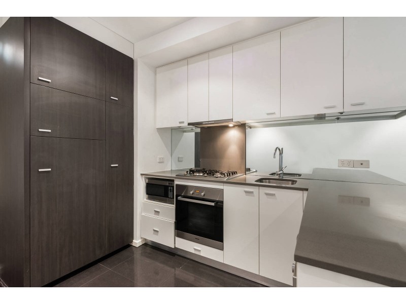 7/17 Robe Street, St Kilda VIC 3182