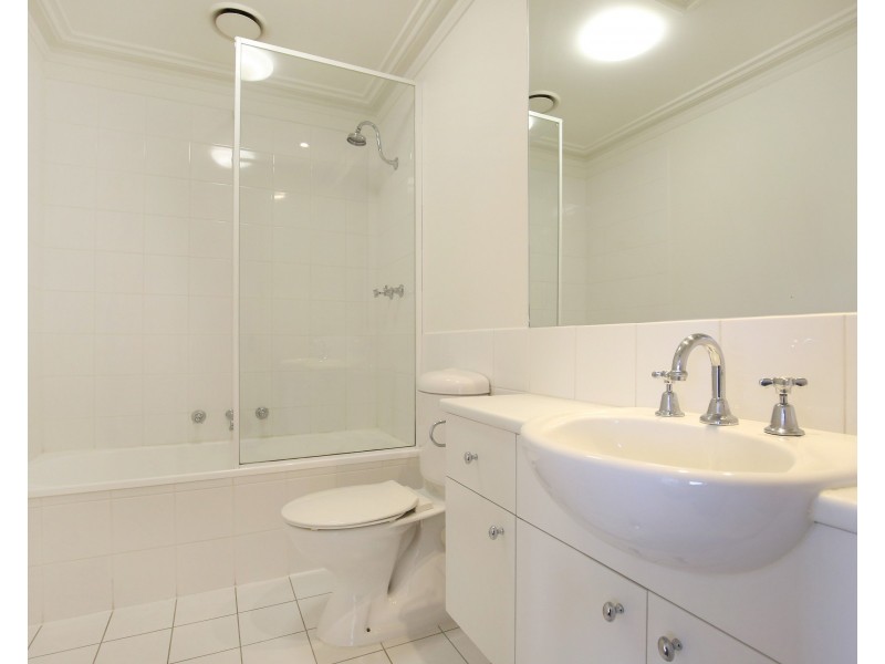 402/400 St Kilda Road, Melbourne VIC 3004