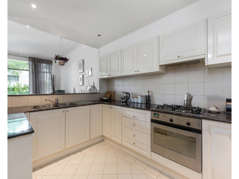 G02/15 Queens Road, Melbourne VIC 3004