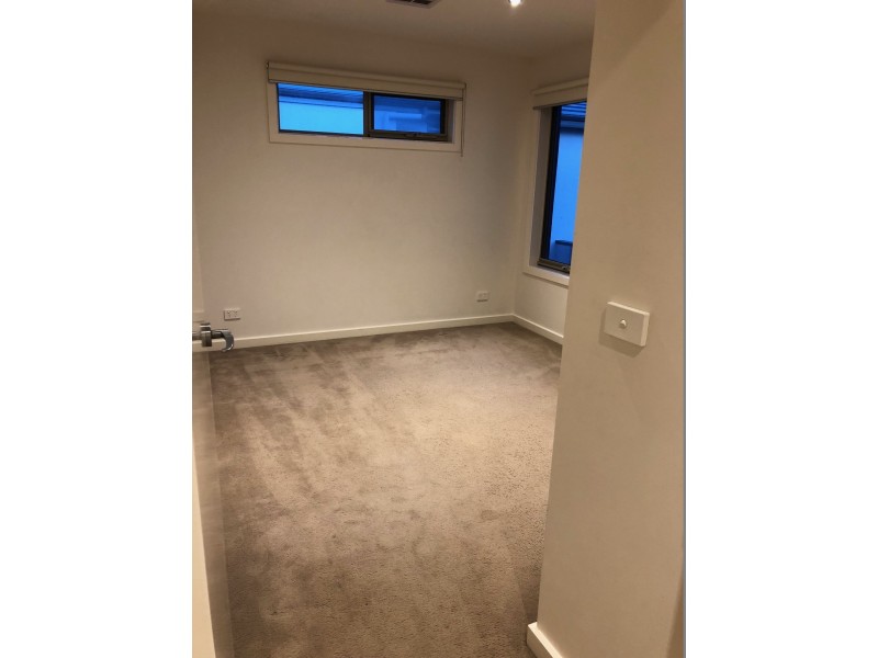 4B Longview Street, Bentleigh East VIC 3165