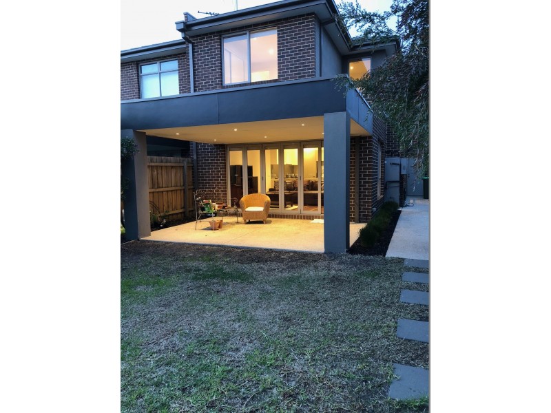 4B Longview Street, Bentleigh East VIC 3165