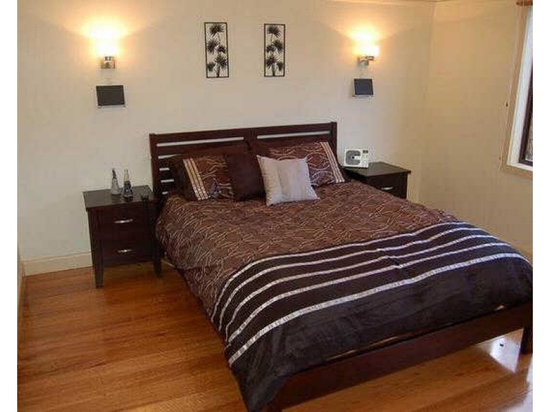 35 Clifton Street, Aberfeldie VIC 3040