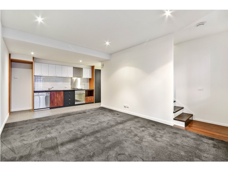 10/84 Trenerry Crescent, Abbotsford VIC 3067