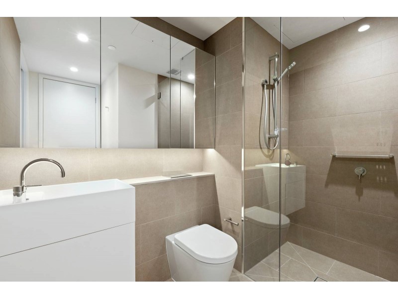 3010/70 Southbank Boulevard, Southbank VIC 3006