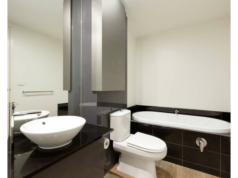 1811/7 Riverside Quay, Southbank VIC 3006