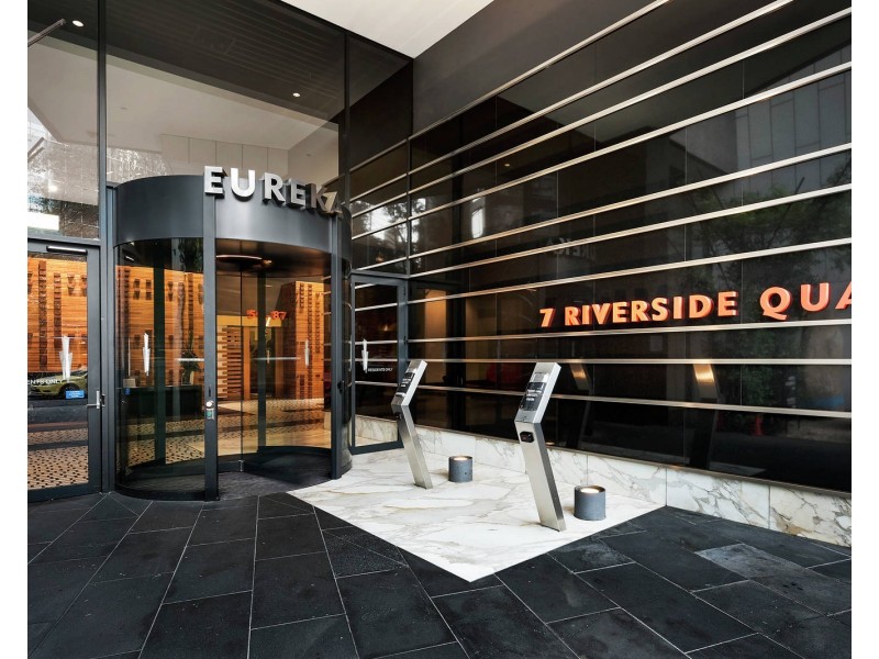 1811/7 Riverside Quay, Southbank VIC 3006