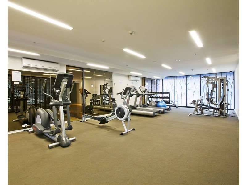 1005/55 Queens Road, Melbourne VIC 3004