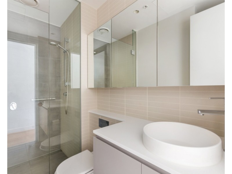 802/6 Acacia Place, Abbotsford VIC 3067