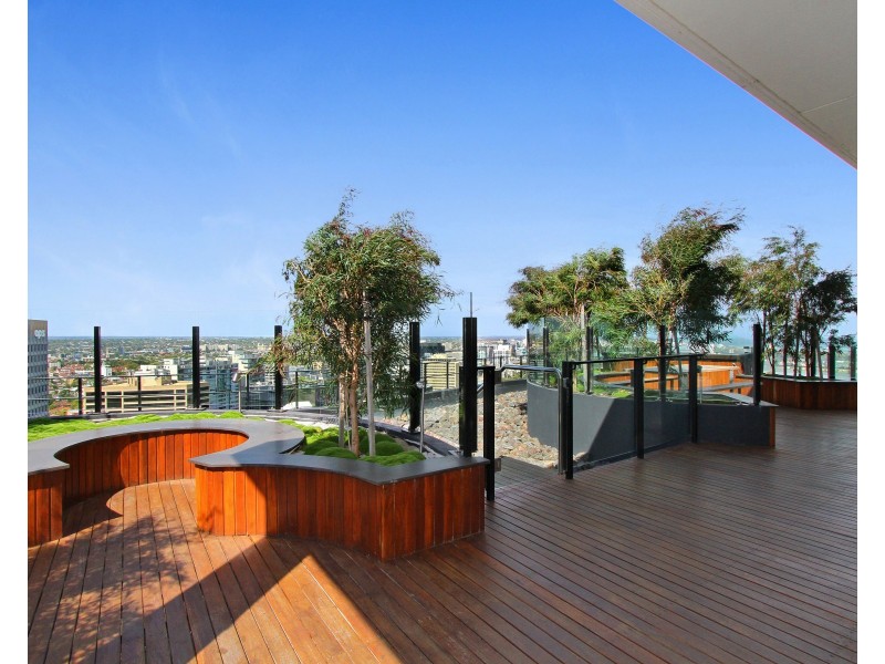 1711/50 Albert Road, South Melbourne VIC 3205