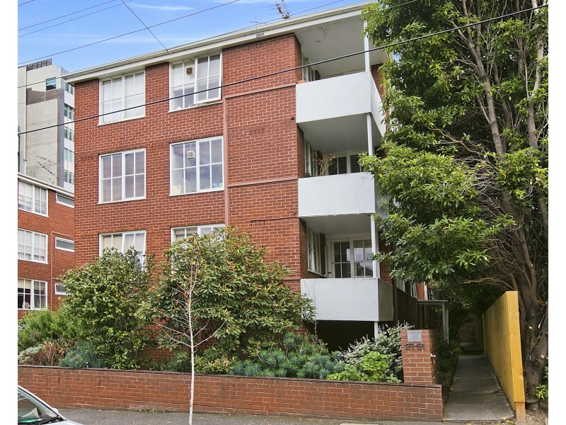 4/27 Powlett Street, East Melbourne VIC 3002