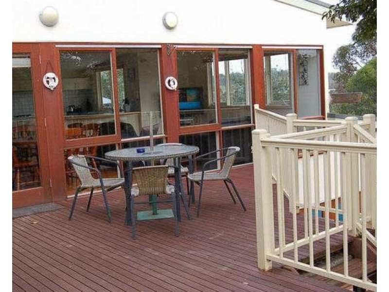 35 Clifton Street, Aberfeldie VIC 3040