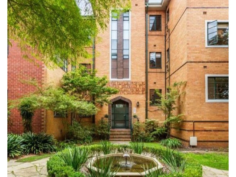 24/155 Powlett Street, East Melbourne VIC 3002