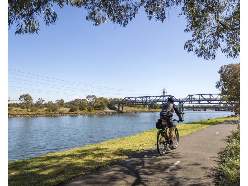 232/77 Hobsons Road, Kensington VIC 3031