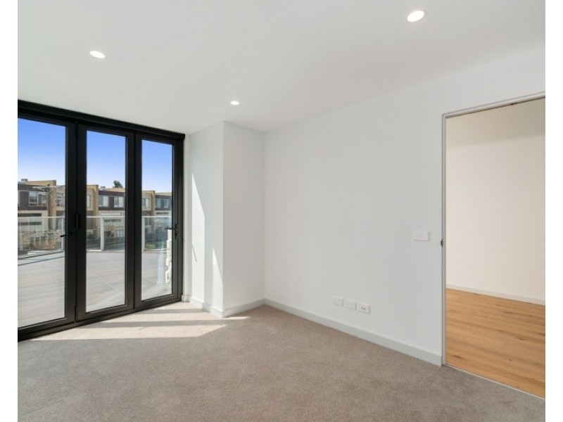 243/71-89 Hobsons Road, Kensington VIC 3031