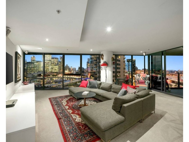 804/90 Lorimer Street, Docklands VIC 3008
