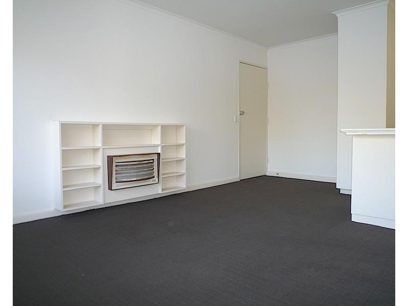 12/12-14 Eltham Street, Flemington VIC 3031