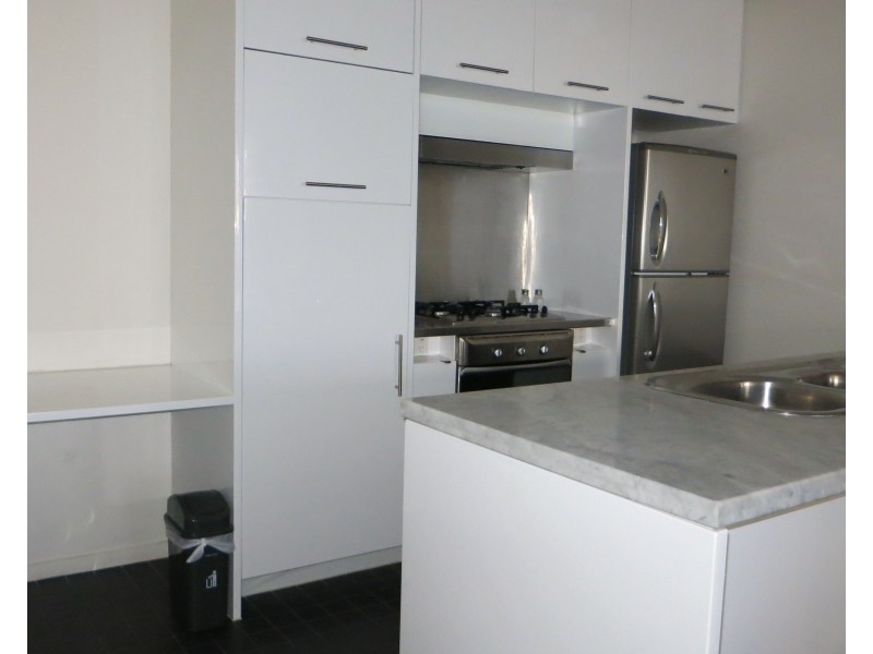 1106/225 Elizabeth Street, Melbourne VIC 3000